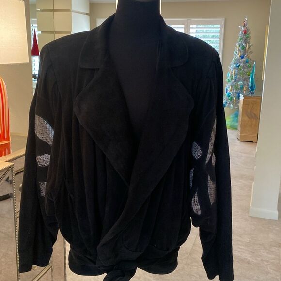 Vintage 80’s Suede and Leather Batwing Jacket - Picture 3 of 16